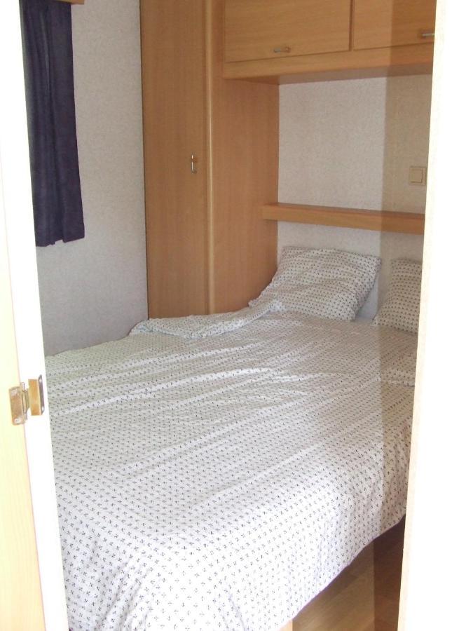 Stacaravan 6 Persoons - Camping Le Soustran Neuvic  Esterno foto