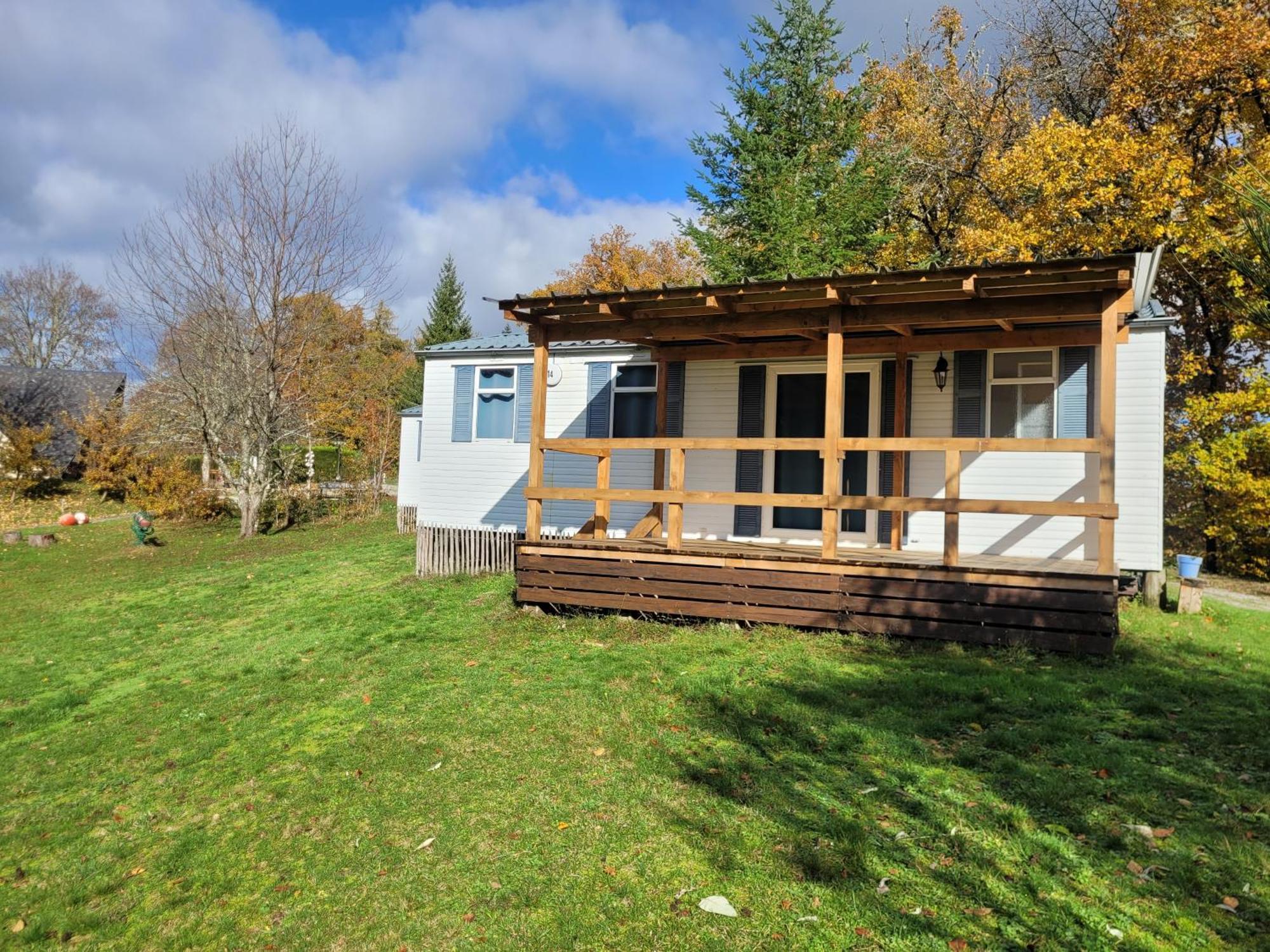 Stacaravan 6 Persoons - Camping Le Soustran Neuvic  Esterno foto