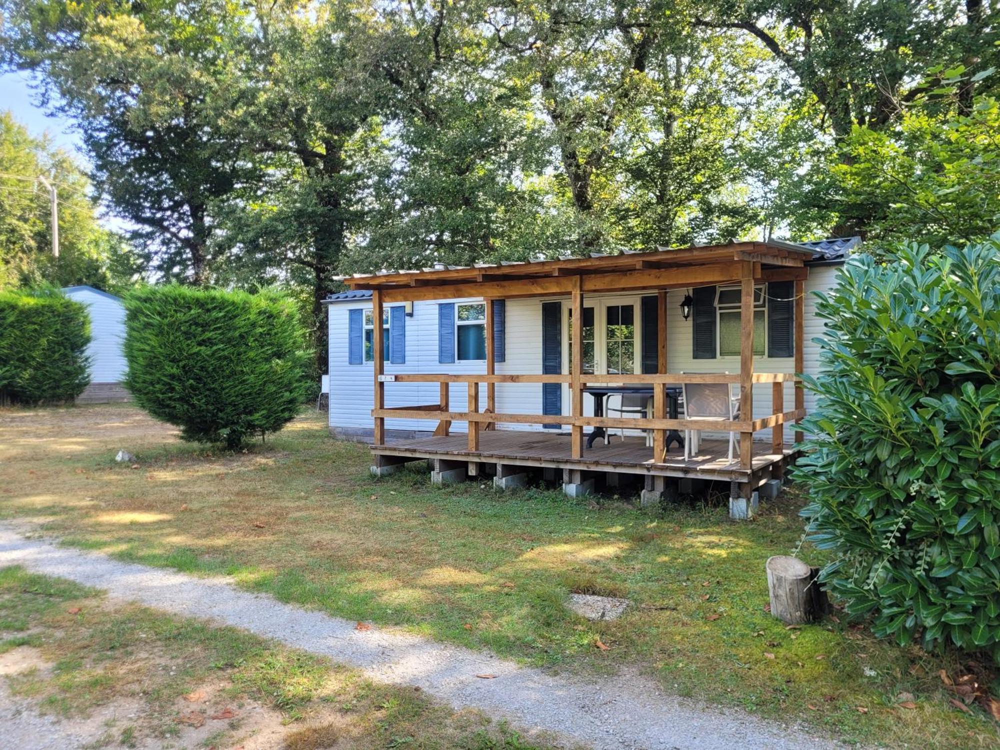 Stacaravan 6 Persoons - Camping Le Soustran Neuvic  Esterno foto